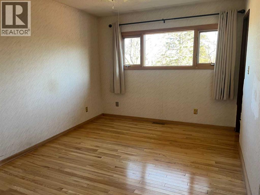 706 Hammond Drive N, Fox Creek, Alberta  T0H 1P0 - Photo 24 - A2268361