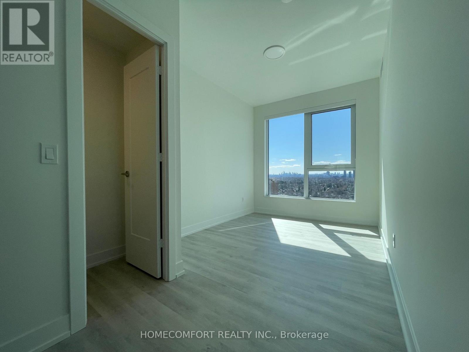 2512 - 60 Central Park Road Way, Toronto (Islington-City Centre West), Ontario  M9A 0E6 - Photo 22 - W12980770