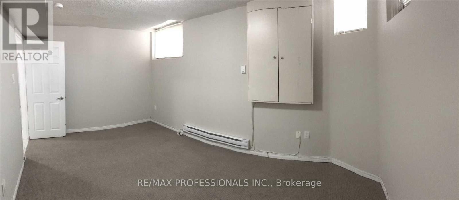 110 Springview Drive, Brampton, Ontario  L6X 4L1 - Photo 18 - W12987876