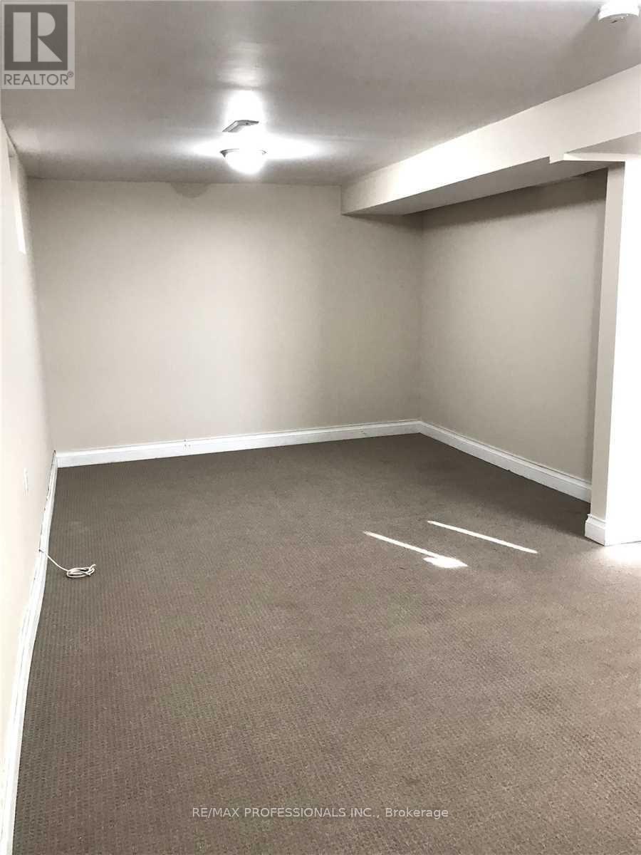 110 Springview Drive, Brampton, Ontario  L6X 4L1 - Photo 30 - W12987876