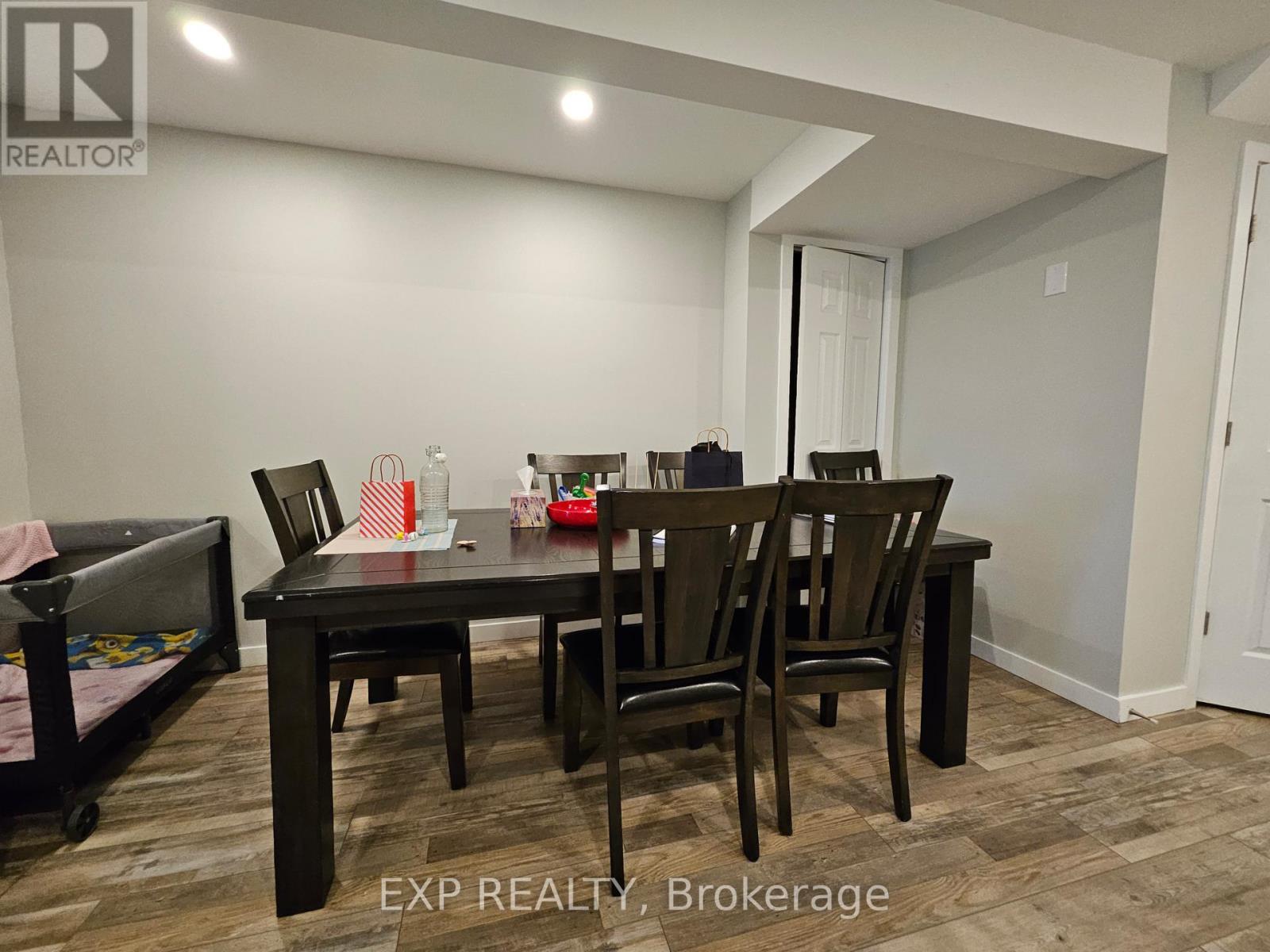 Lower - 916 Dunnigan Court, Kitchener, Ontario  N2B 0A8 - Photo 9 - X12987872