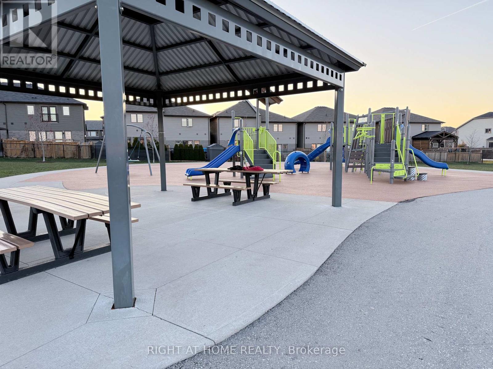 2 - 5080 Connor Drive, Lincoln, Ontario  L3J 0T3 - Photo 19 - X12987874