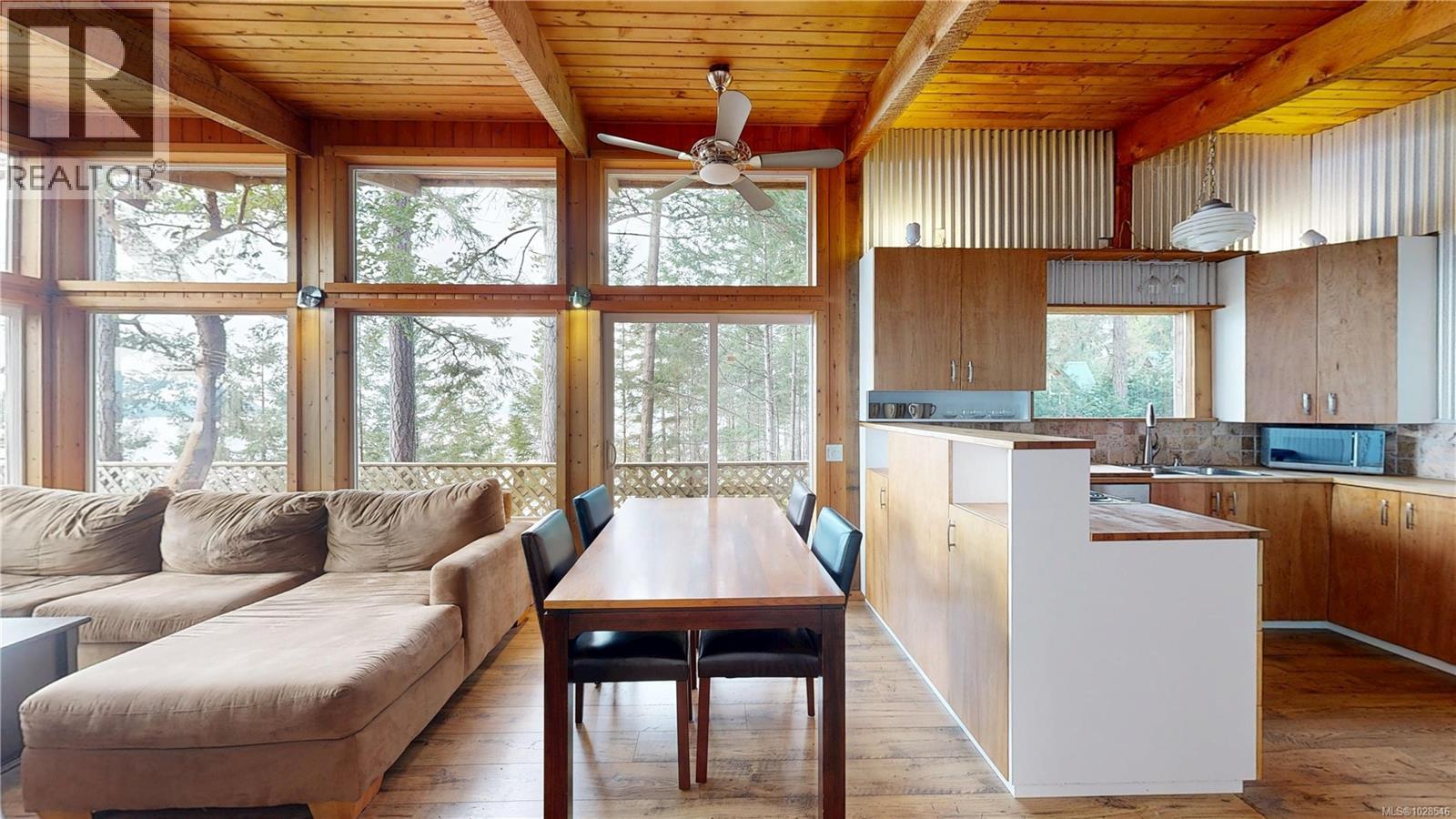 811 Canso Rd, Gabriola Island, British Columbia  V0R 1X2 - Photo 12 - 1028546