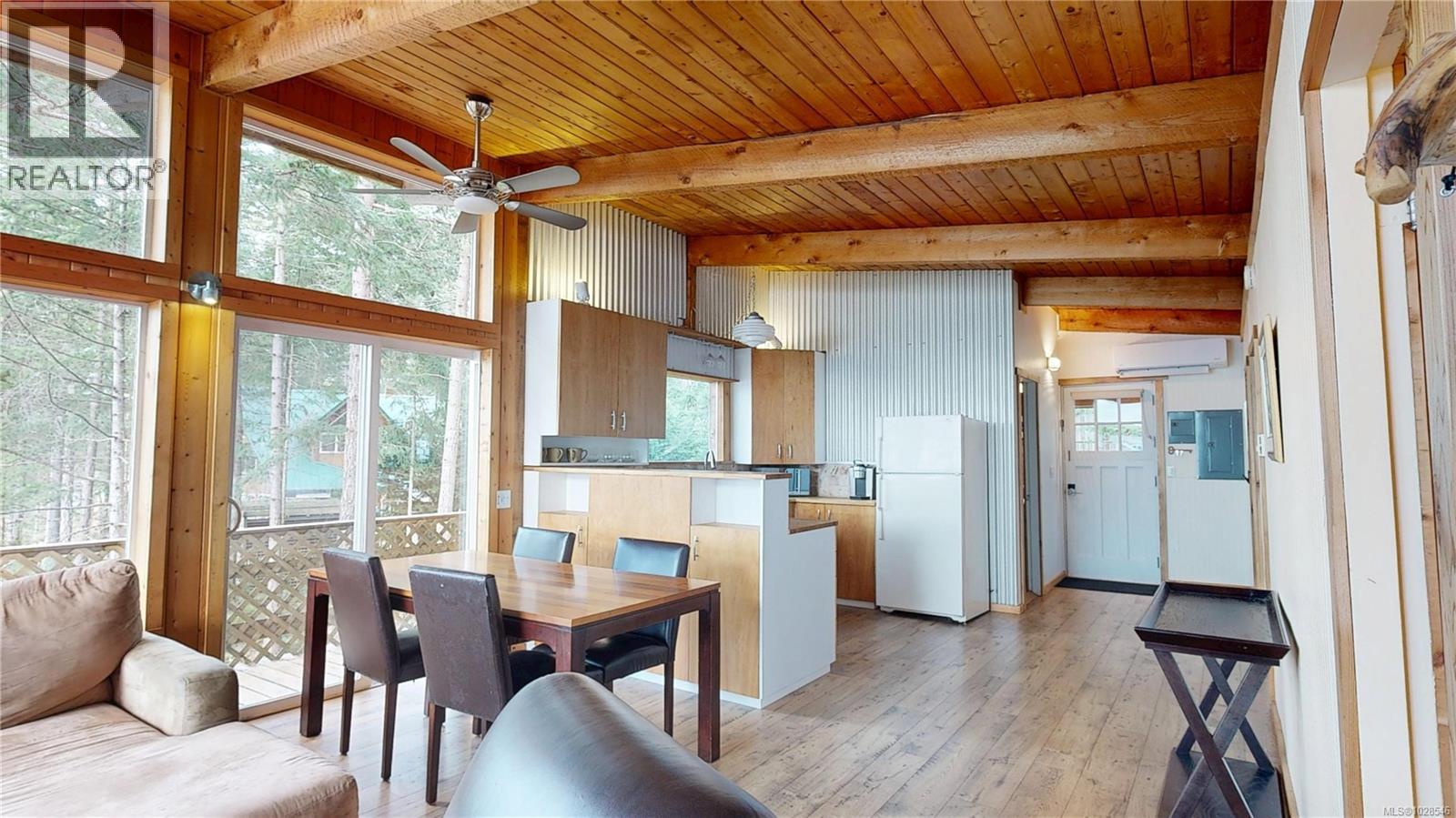 811 Canso Rd, Gabriola Island, British Columbia  V0R 1X2 - Photo 22 - 1028546