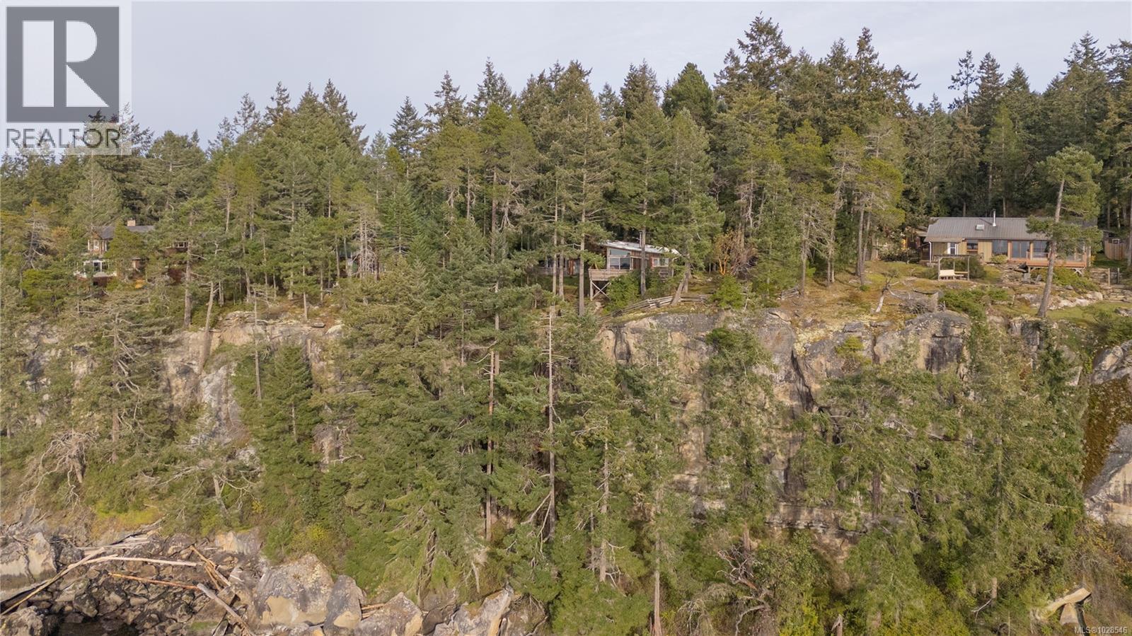 811 Canso Rd, Gabriola Island, British Columbia  V0R 1X2 - Photo 3 - 1028546