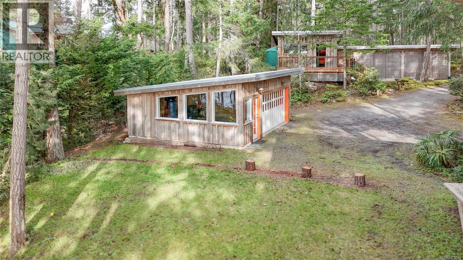 811 Canso Rd, Gabriola Island, British Columbia  V0R 1X2 - Photo 6 - 1028546