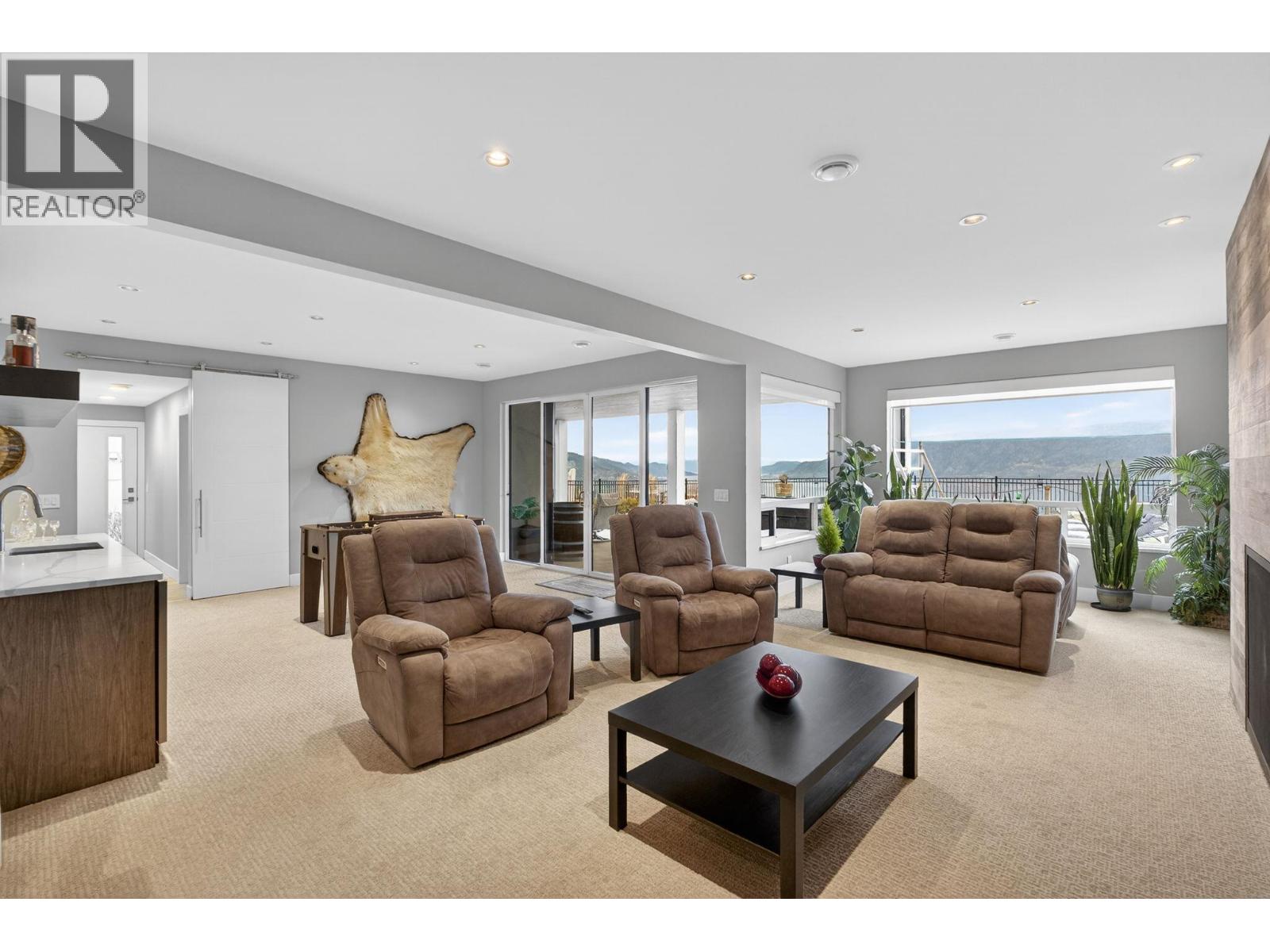 9882 Beacon Hill Drive, Lake Country, British Columbia  V4V 0A9 - Photo 41 - 10374925