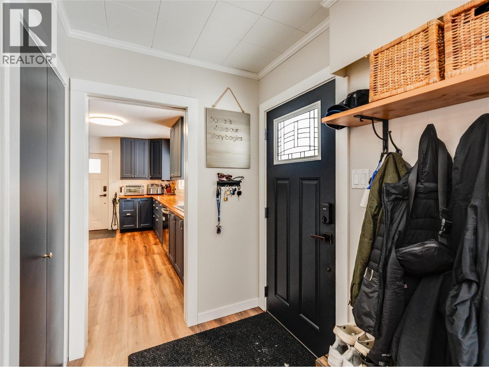 601 6th Avenue, Castlegar, British Columbia  V1N 1T8 - Photo 24 - 10376541