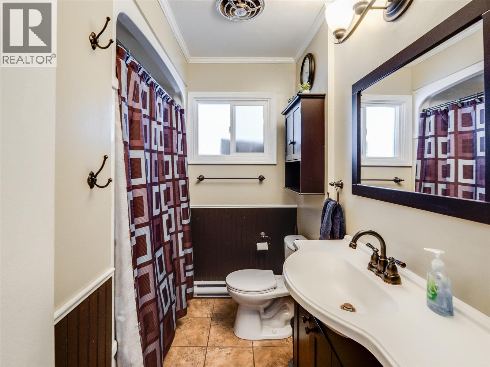 601 6th Avenue, Castlegar, British Columbia  V1N 1T8 - Photo 21 - 10376541