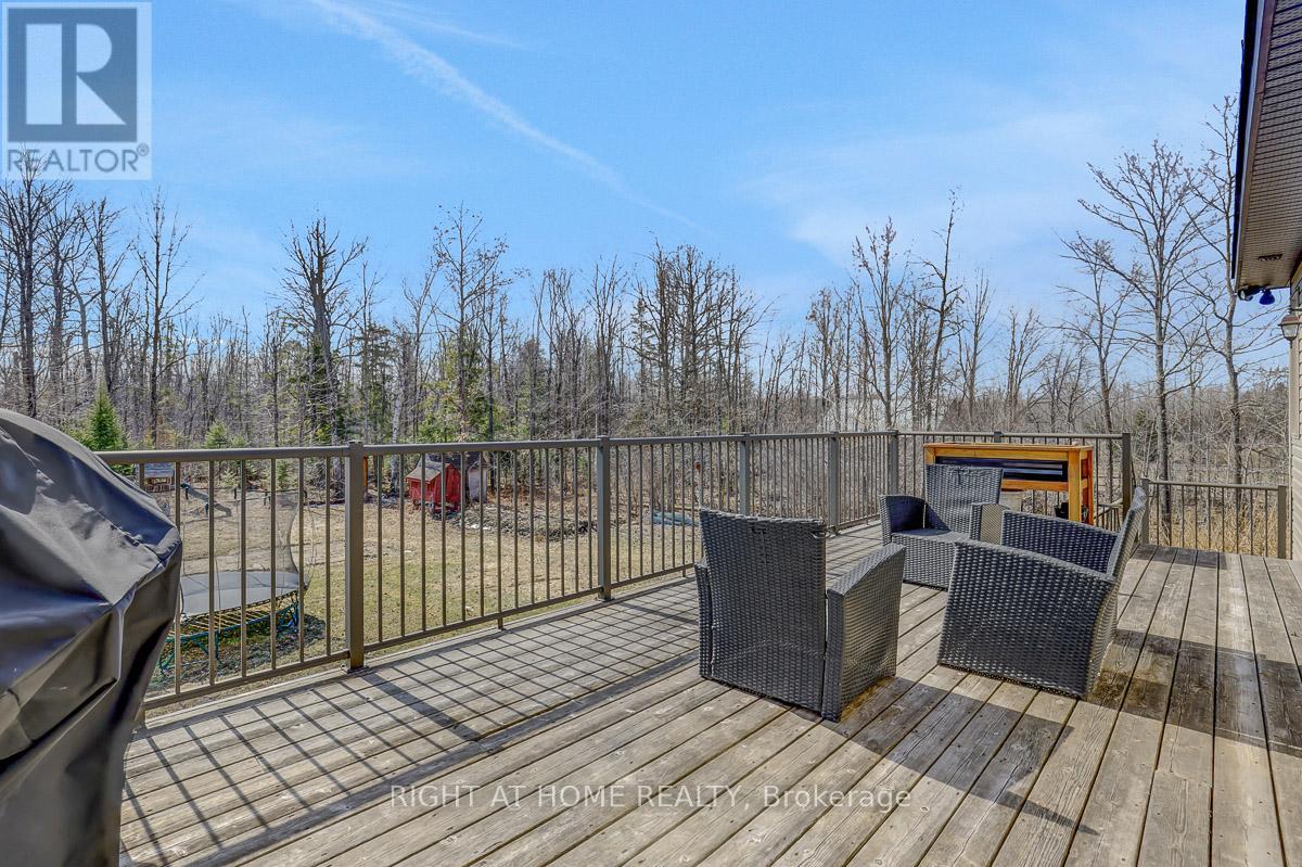 8660 Flewellyn Road, Ottawa, Ontario  K0A 1B0 - Photo 39 - X12987892