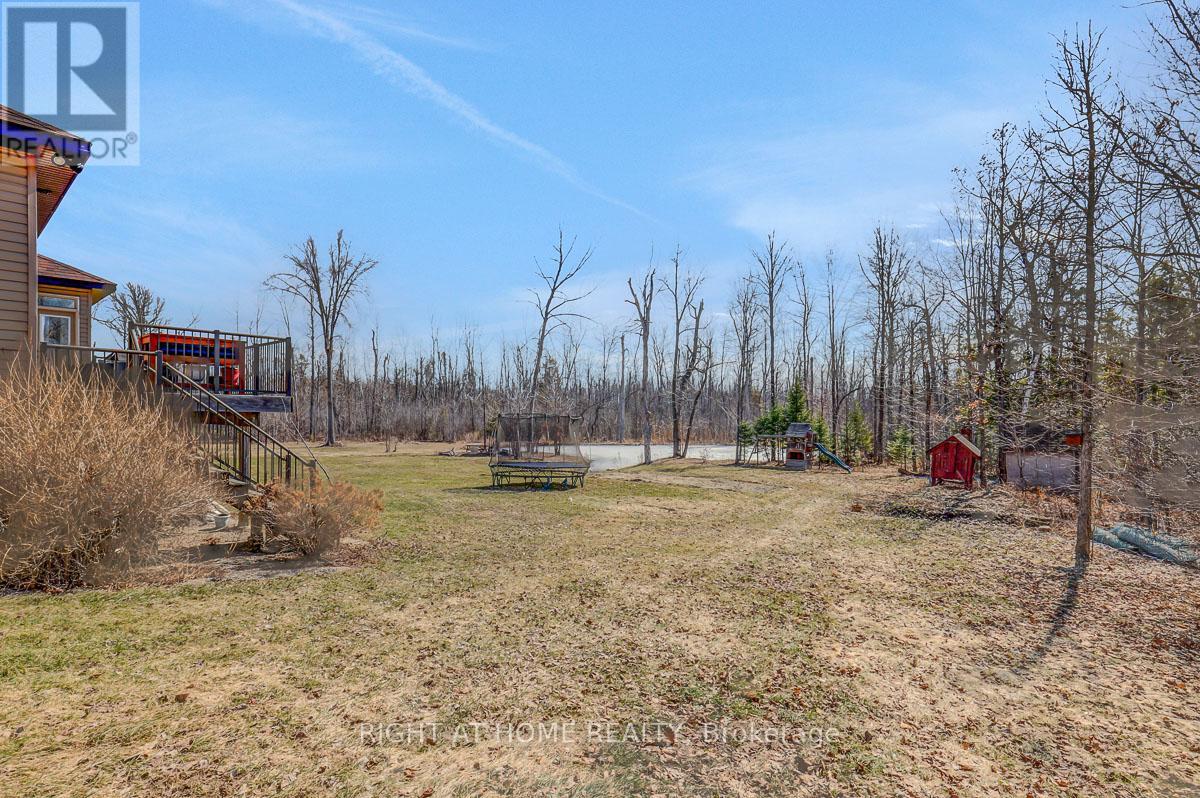8660 Flewellyn Road, Ottawa, Ontario  K0A 1B0 - Photo 43 - X12987892