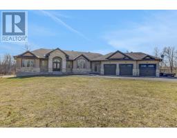 8660 FLEWELLYN ROAD, Ottawa, Ontario