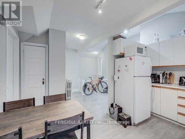 Unit 3 - 125 Maitland Street, Toronto, Ontario M4Y 1E5 - Photo 7 - C12987896