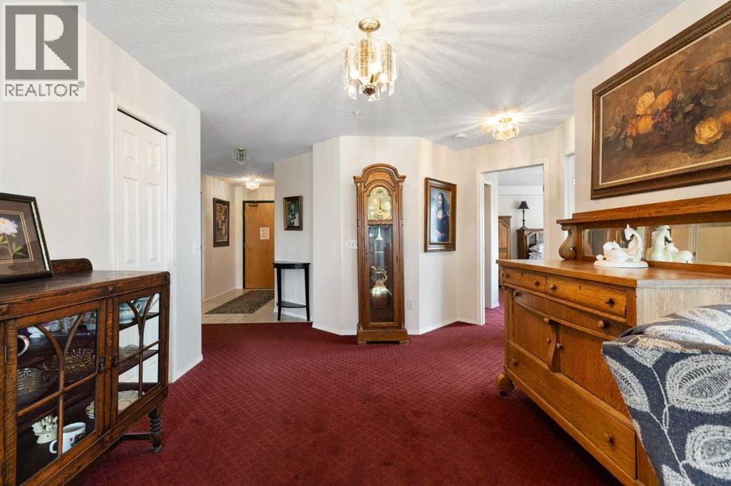 314, 7239 Sierra Morena Boulevard Sw, Calgary, Alberta  T3H 3L7 - Photo 13 - A2299016