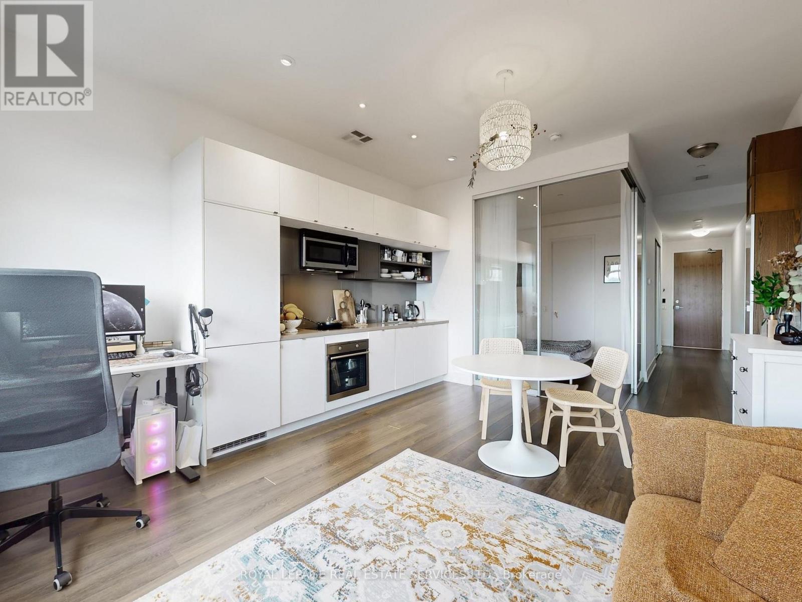 1623 - 111 St. Clair Avenue W, Toronto, Ontario  M5R 3J8 - Photo 11 - C12987542