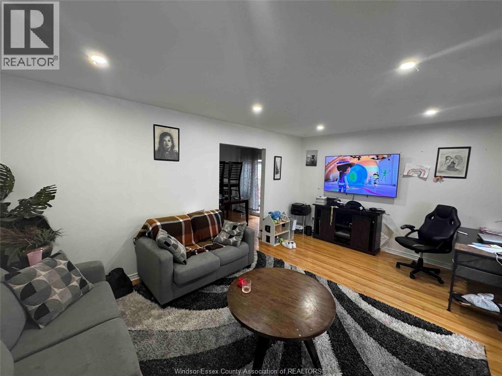 2650 Rivard Avenue, Windsor, Ontario  N8T 2H5 - Photo 4 - 25028547