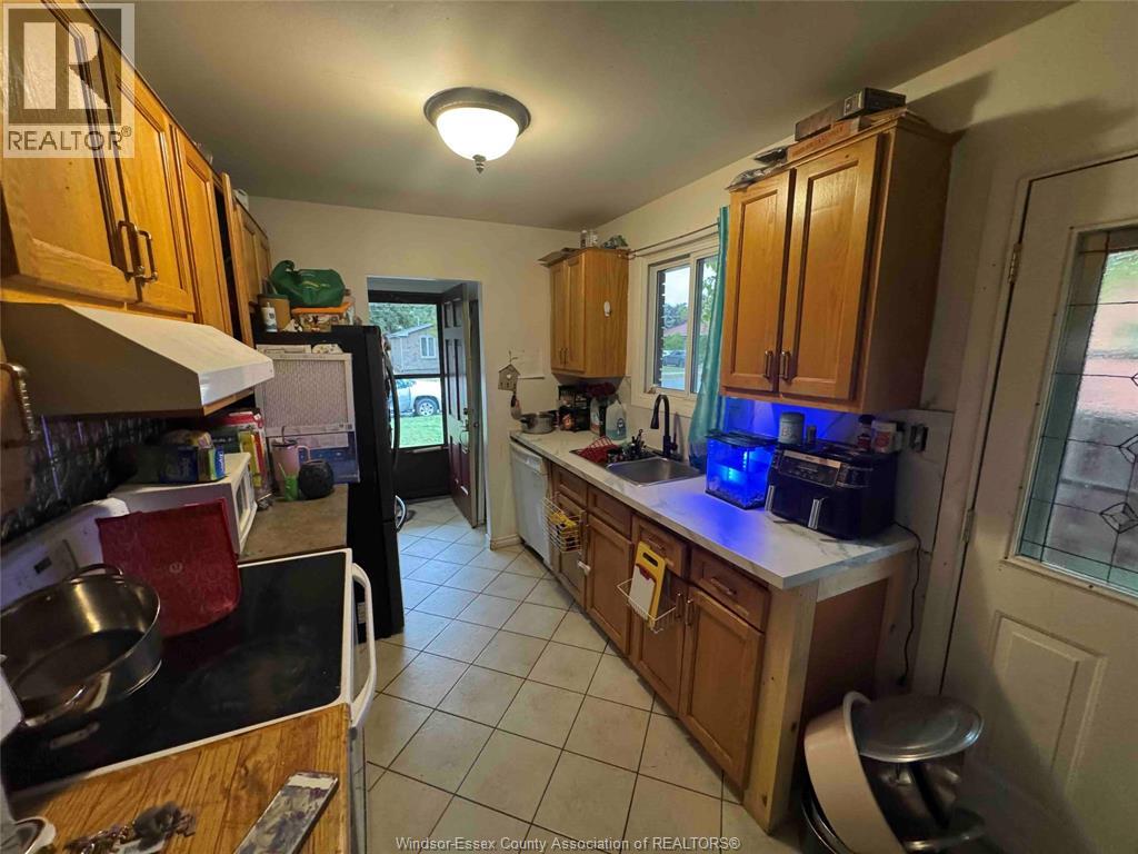 2650 Rivard Avenue, Windsor, Ontario  N8T 2H5 - Photo 9 - 25028547