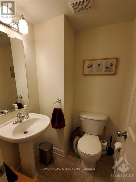 114 Paseo Private, Ottawa, Ontario  K2G 4N7 - Photo 13 - X12987898