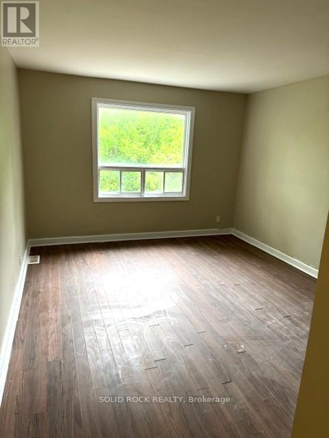 5 - 1254 Dorchester Avenue E, Ottawa, Ontario  K1Z 8E6 - Photo 3 - X12987912