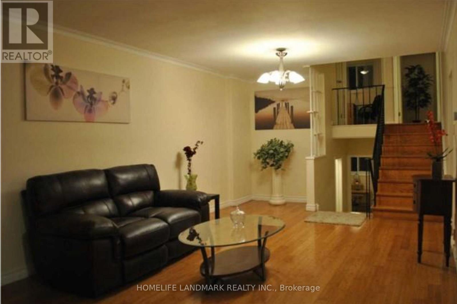 28 Roywood Drive, Toronto, Ontario M3A 2C6 - Photo 5 - C12987908