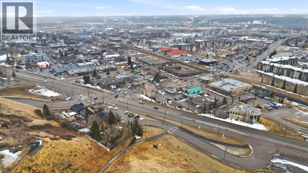 115 Fifth Avenue W, Cochrane, Alberta  T4C 1B1 - Photo 46 - A2299220