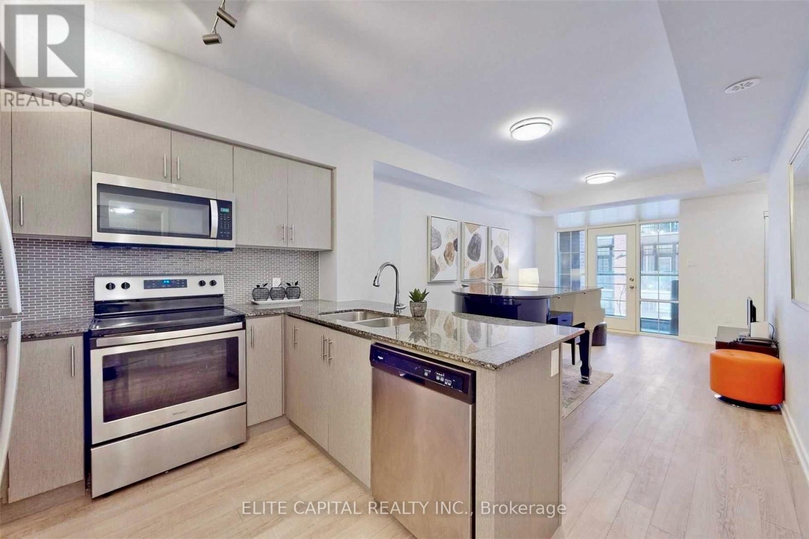 248 - 18 Whitaker Way, Whitchurch-Stouffville, Ontario  L4A 4T4 - Photo 4 - N12987910