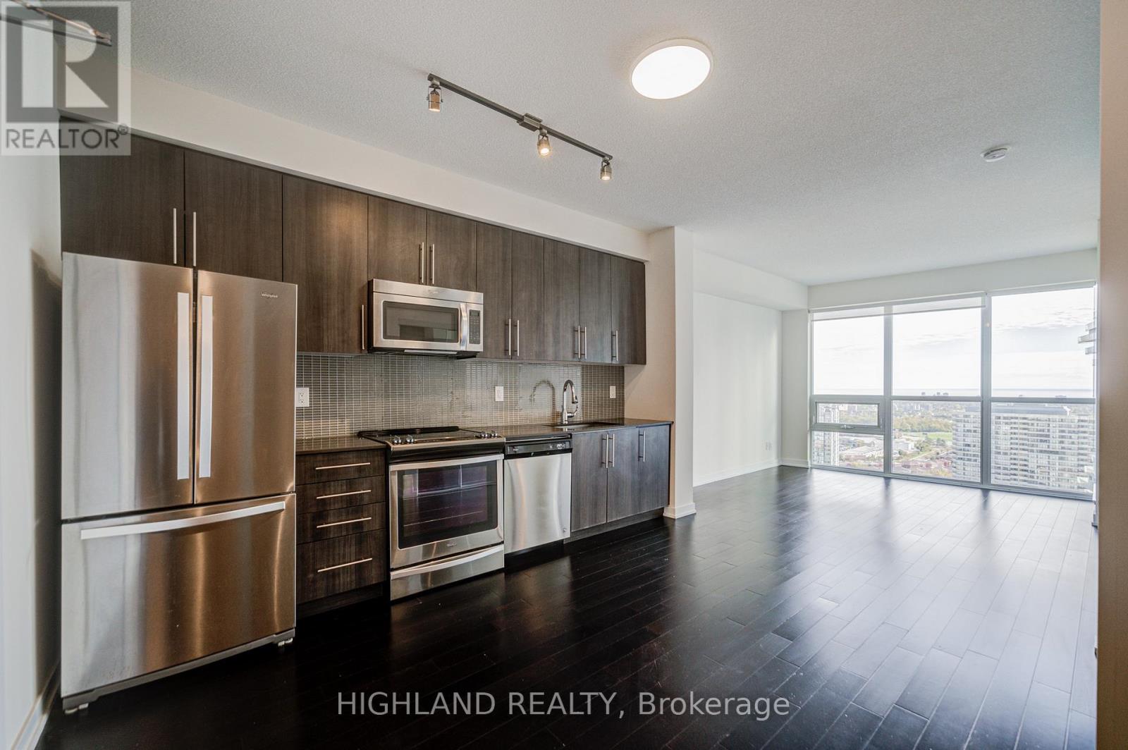 2410 - 510 Curran Place, Mississauga, Ontario  L5B 0J8 - Photo 5 - W12987904