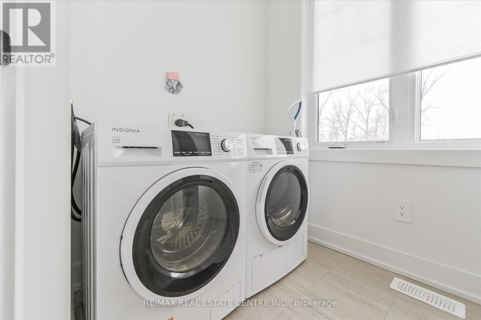 3 - 690 Broadway Avenue, Orangeville, Ontario  L9W 5C8 - Photo 24 - W12987906