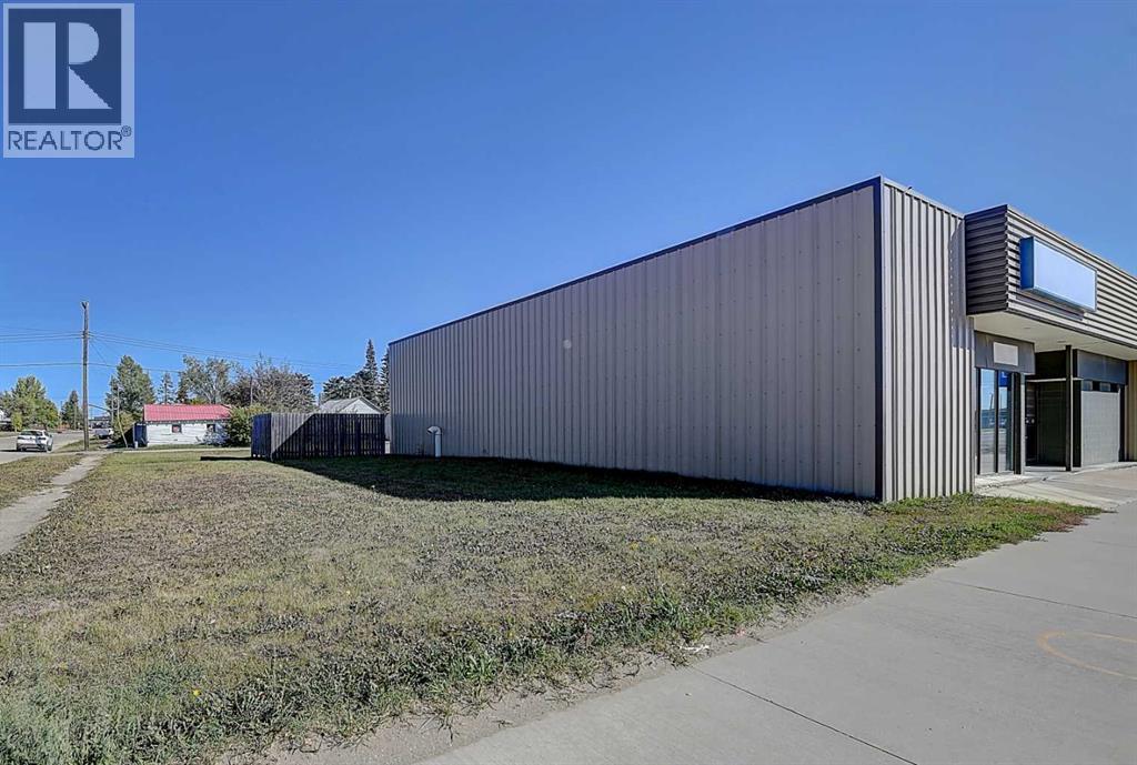 10030 101 Avenue, Hythe, Alberta T0H 2C0 - Photo 3 - A2261376