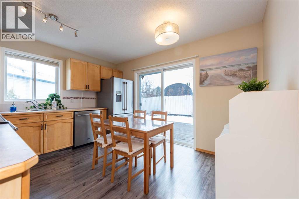 35 Somervale Place Sw, Calgary, Alberta T2Y 3J9 - Photo 11 - A2300249