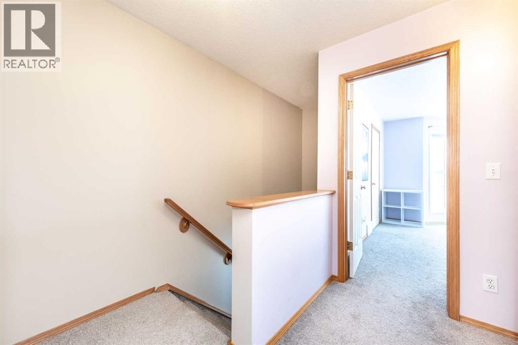 35 Somervale Place Sw, Calgary, Alberta T2Y 3J9 - Photo 17 - A2300249