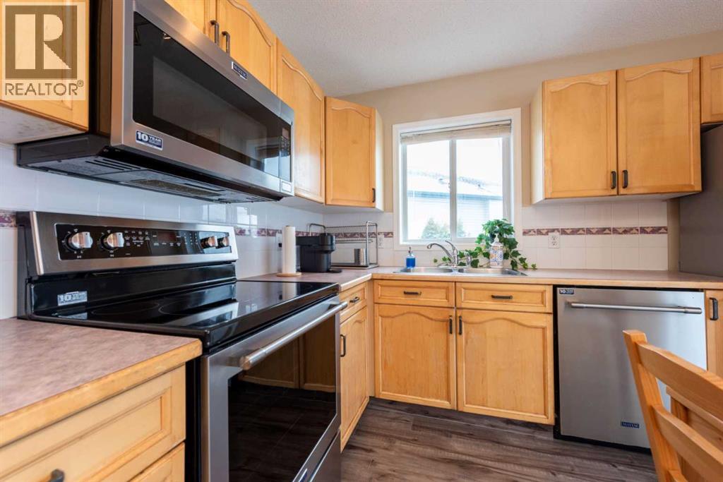 35 Somervale Place Sw, Calgary, Alberta T2Y 3J9 - Photo 13 - A2300249