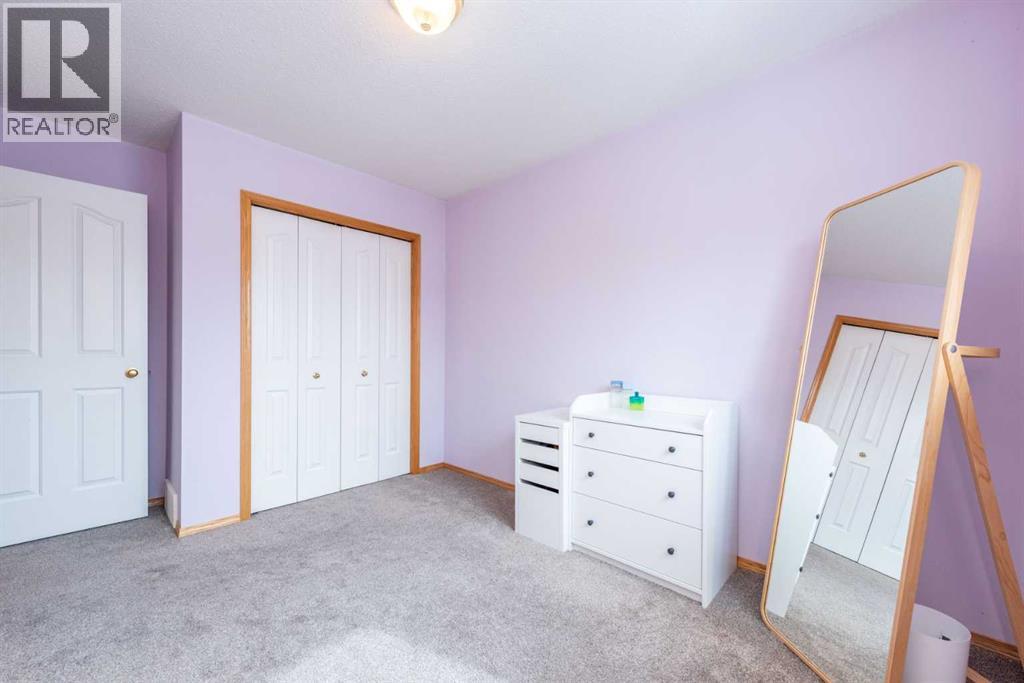 35 Somervale Place Sw, Calgary, Alberta T2Y 3J9 - Photo 26 - A2300249