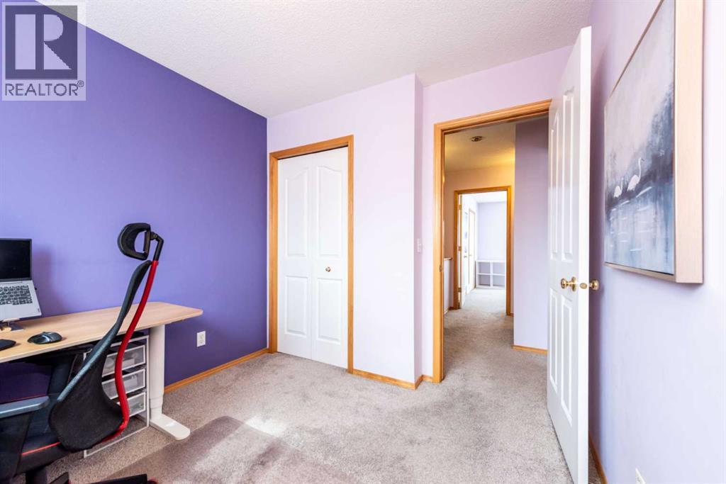 35 Somervale Place Sw, Calgary, Alberta T2Y 3J9 - Photo 23 - A2300249