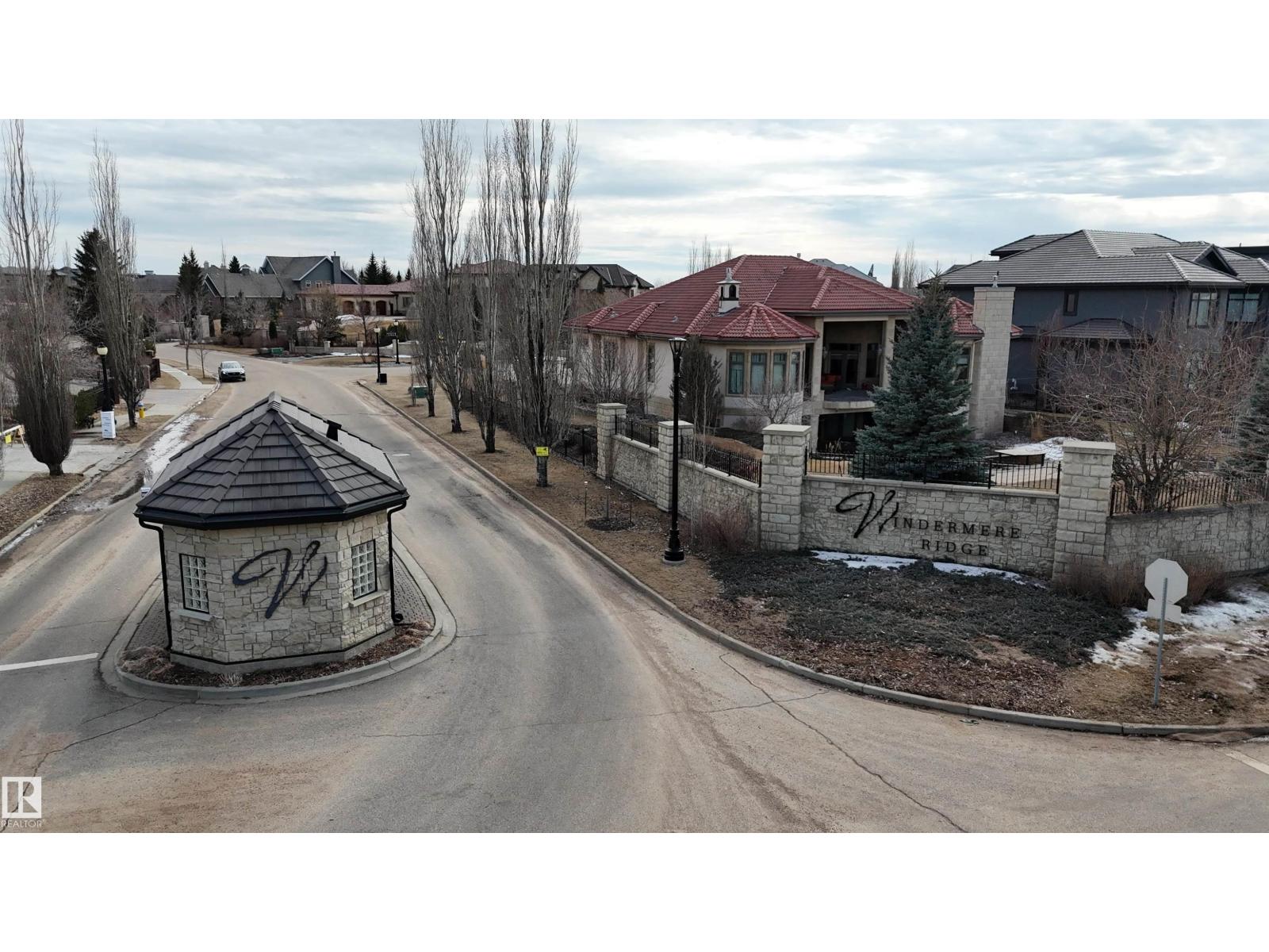 24 Windermere Dr Sw, Edmonton, Alberta T6W 0C2 - Photo 3 - E4481942