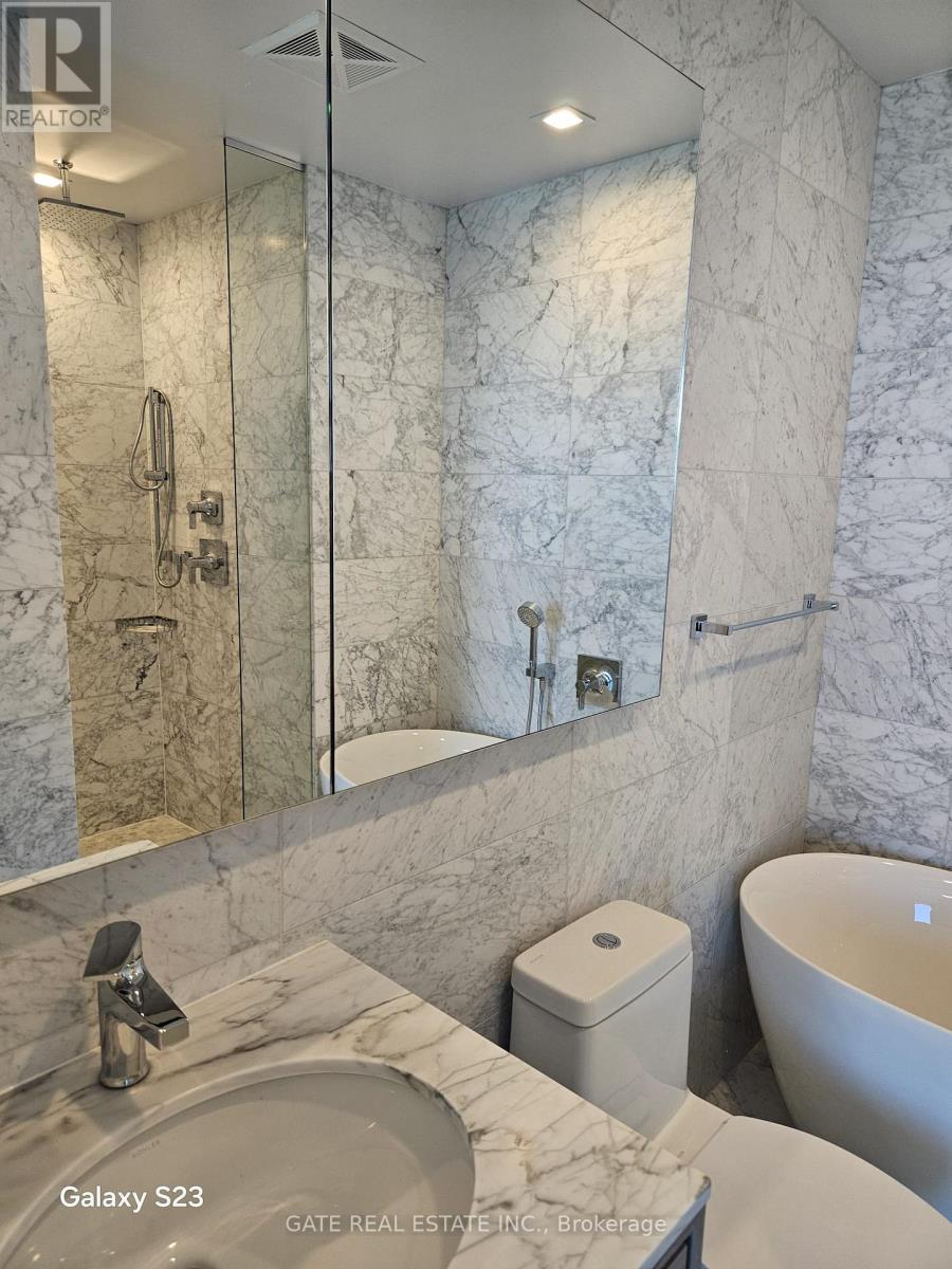 29 Green Trail Court, Toronto, Ontario  M2K 0J9 - Photo 9 - C12987922