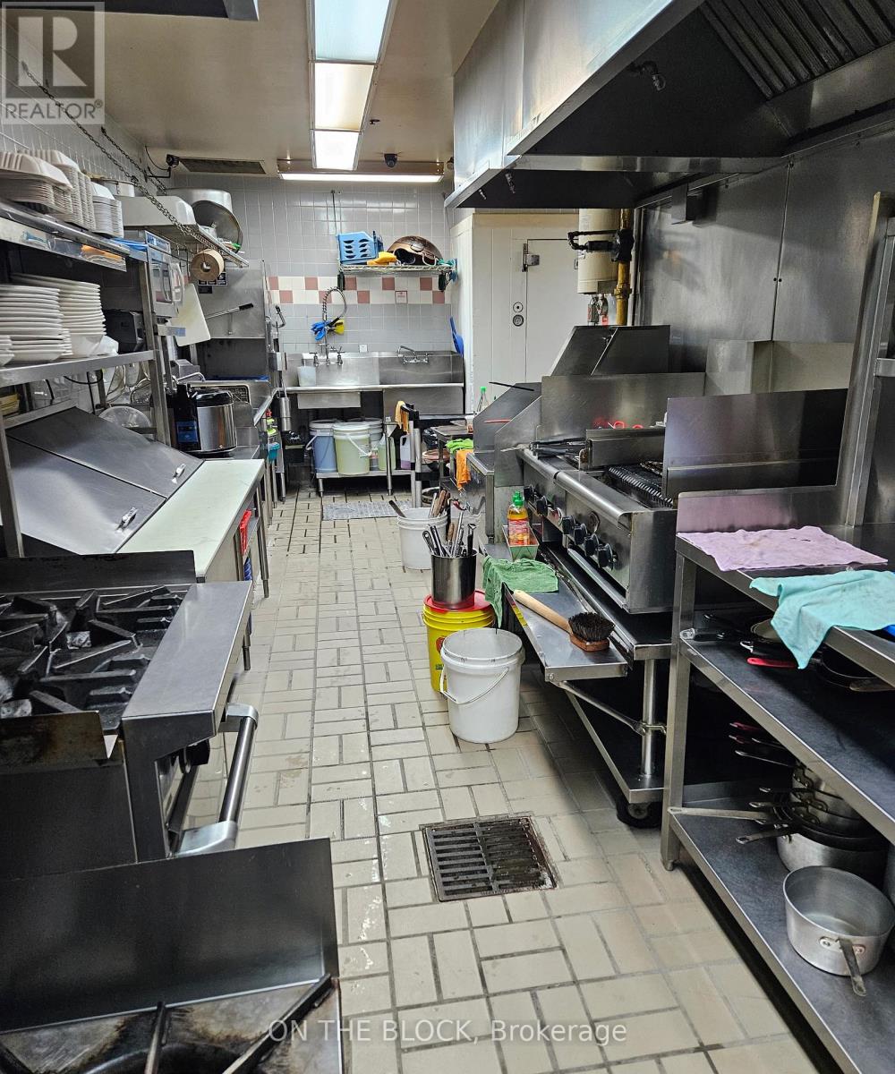 E10 - 1448 Lawrence Avenue E, Toronto, Ontario  M4A 2S8 - Photo 7 - C12987934