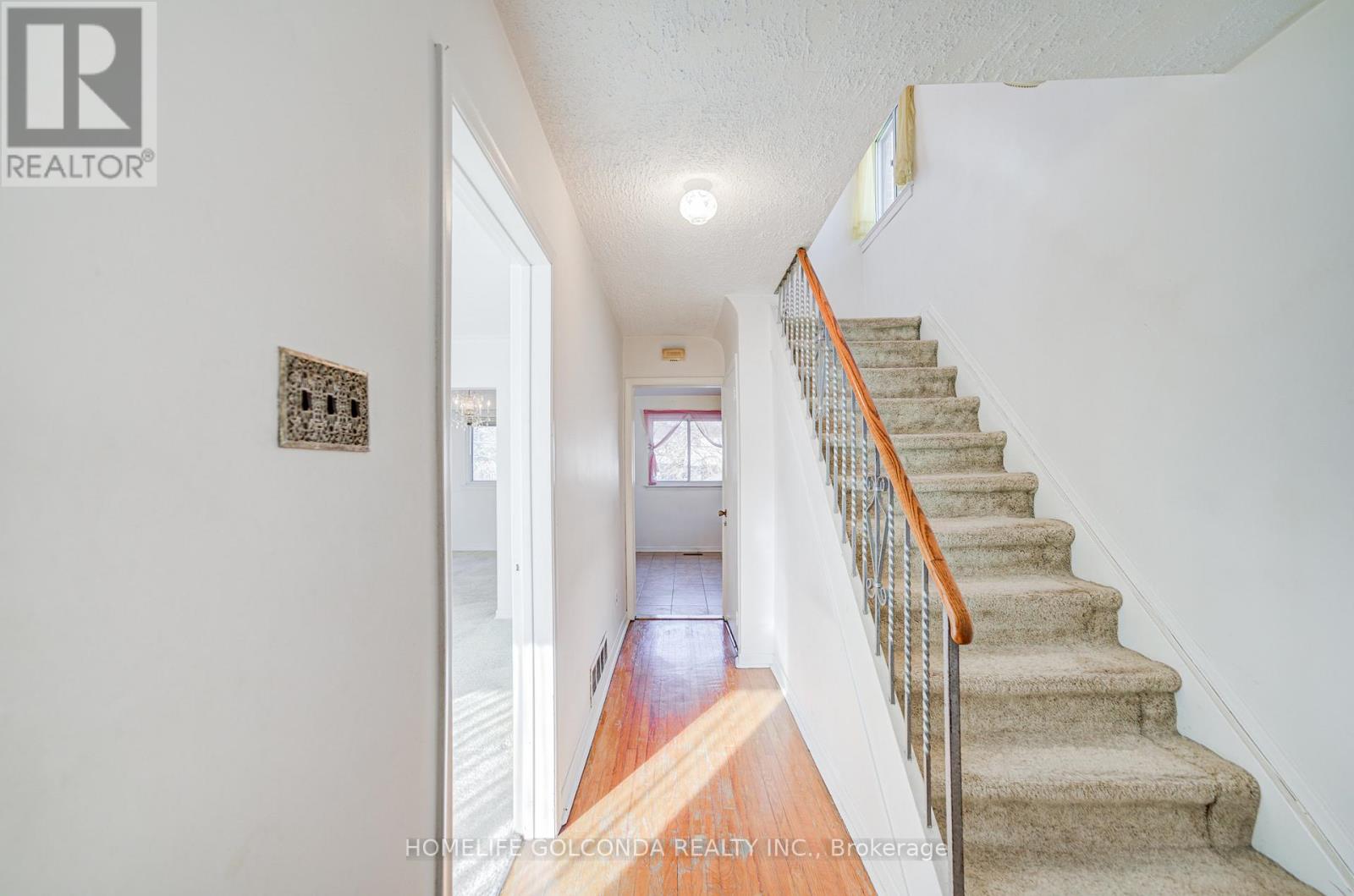 24a Westbourne Avenue, Toronto, Ontario  M1L 2Y2 - Photo 11 - E12987924