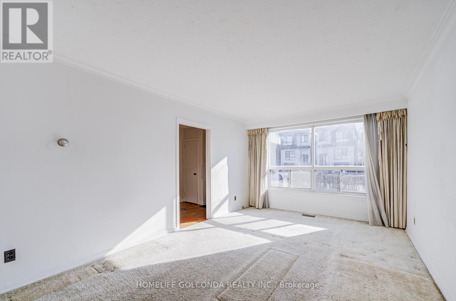 24a Westbourne Avenue, Toronto, Ontario  M1L 2Y2 - Photo 13 - E12987924