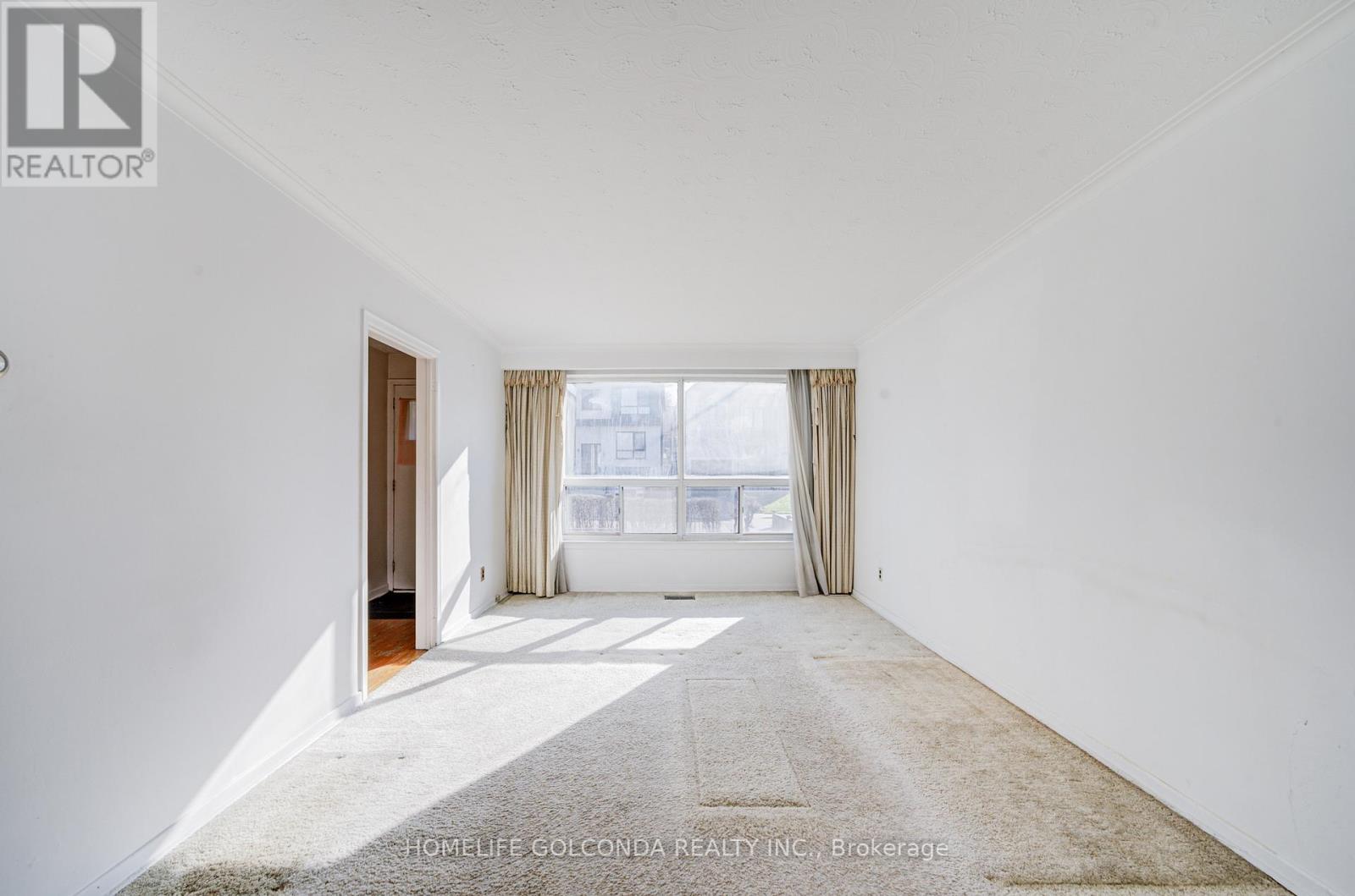 24a Westbourne Avenue, Toronto, Ontario  M1L 2Y2 - Photo 14 - E12987924