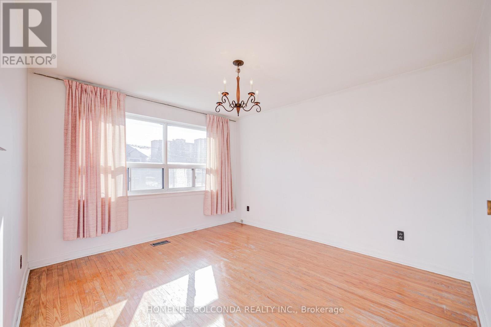 24a Westbourne Avenue, Toronto, Ontario  M1L 2Y2 - Photo 23 - E12987924