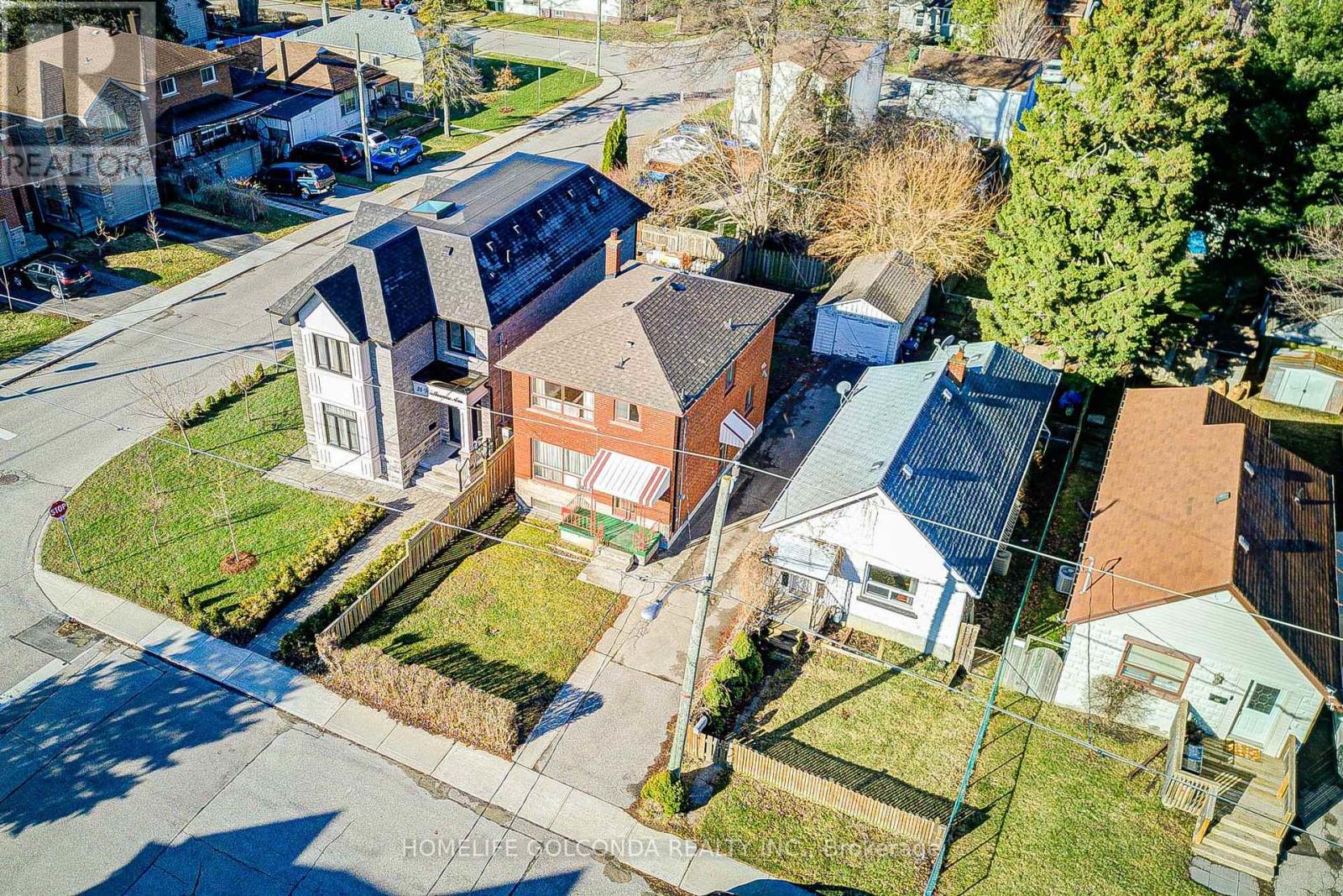 24a Westbourne Avenue, Toronto, Ontario  M1L 2Y2 - Photo 8 - E12987924