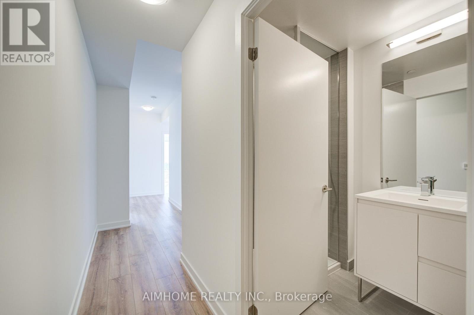 3203 - 1 Quarrington Lane, Toronto, Ontario  M3C 0S4 - Photo 6 - C12986588