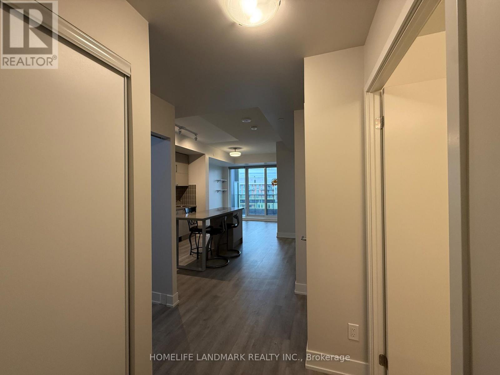 1613 - 56 Andre De Grasse Street, Markham, Ontario  L6G 0H9 - Photo 3 - N12987928