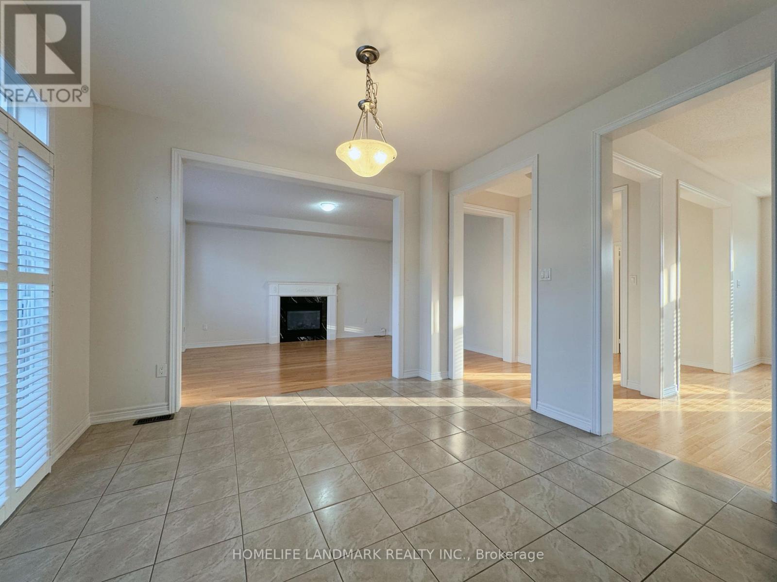 35 Hyacinth Street, Markham, Ontario  L6E 0P4 - Photo 14 - N12987932