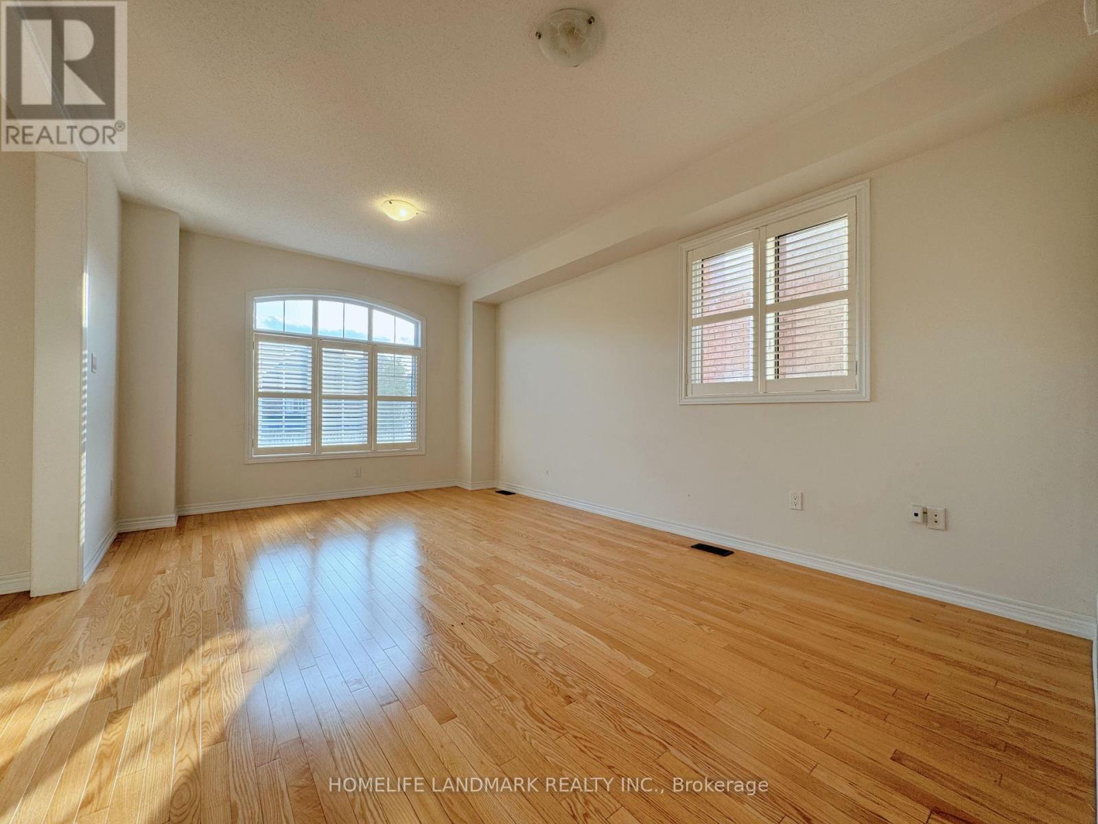 35 Hyacinth Street, Markham, Ontario  L6E 0P4 - Photo 15 - N12987932