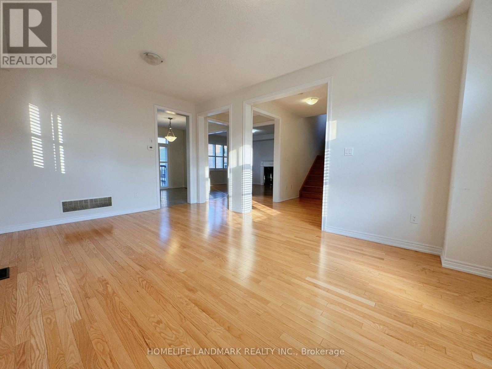 35 Hyacinth Street, Markham, Ontario  L6E 0P4 - Photo 16 - N12987932