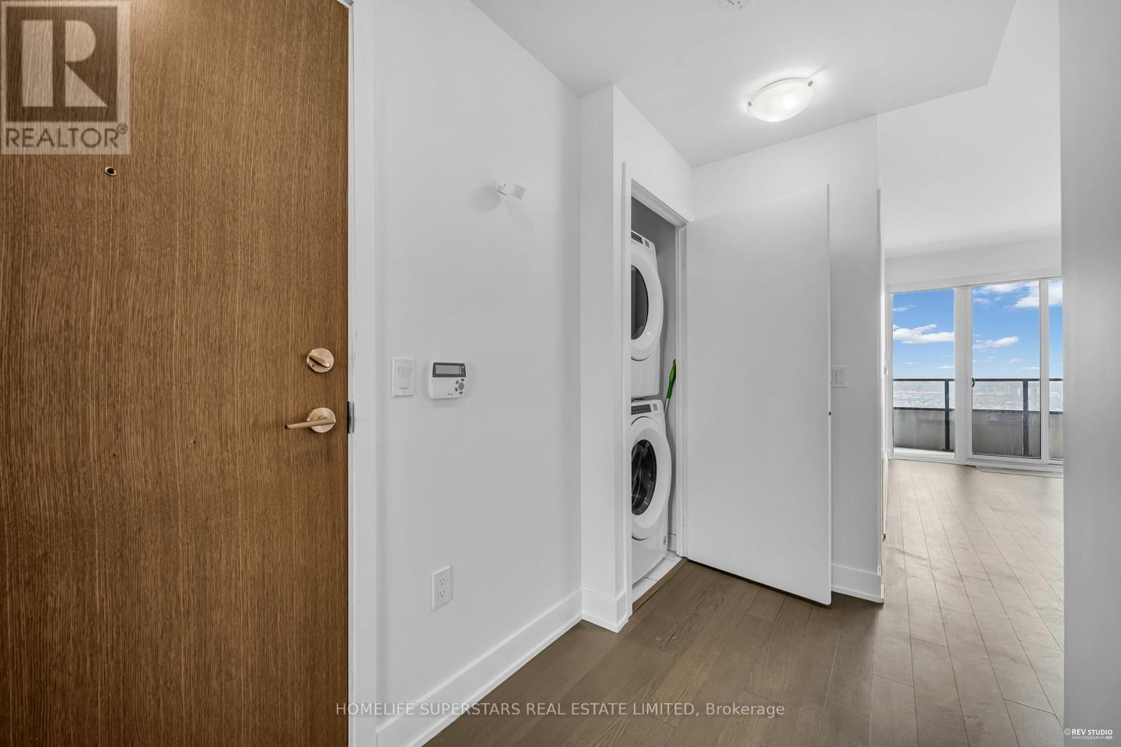 5910 - 30 Shore Breeze Drive, Toronto, Ontario  M8V 0J1 - Photo 3 - W12987926