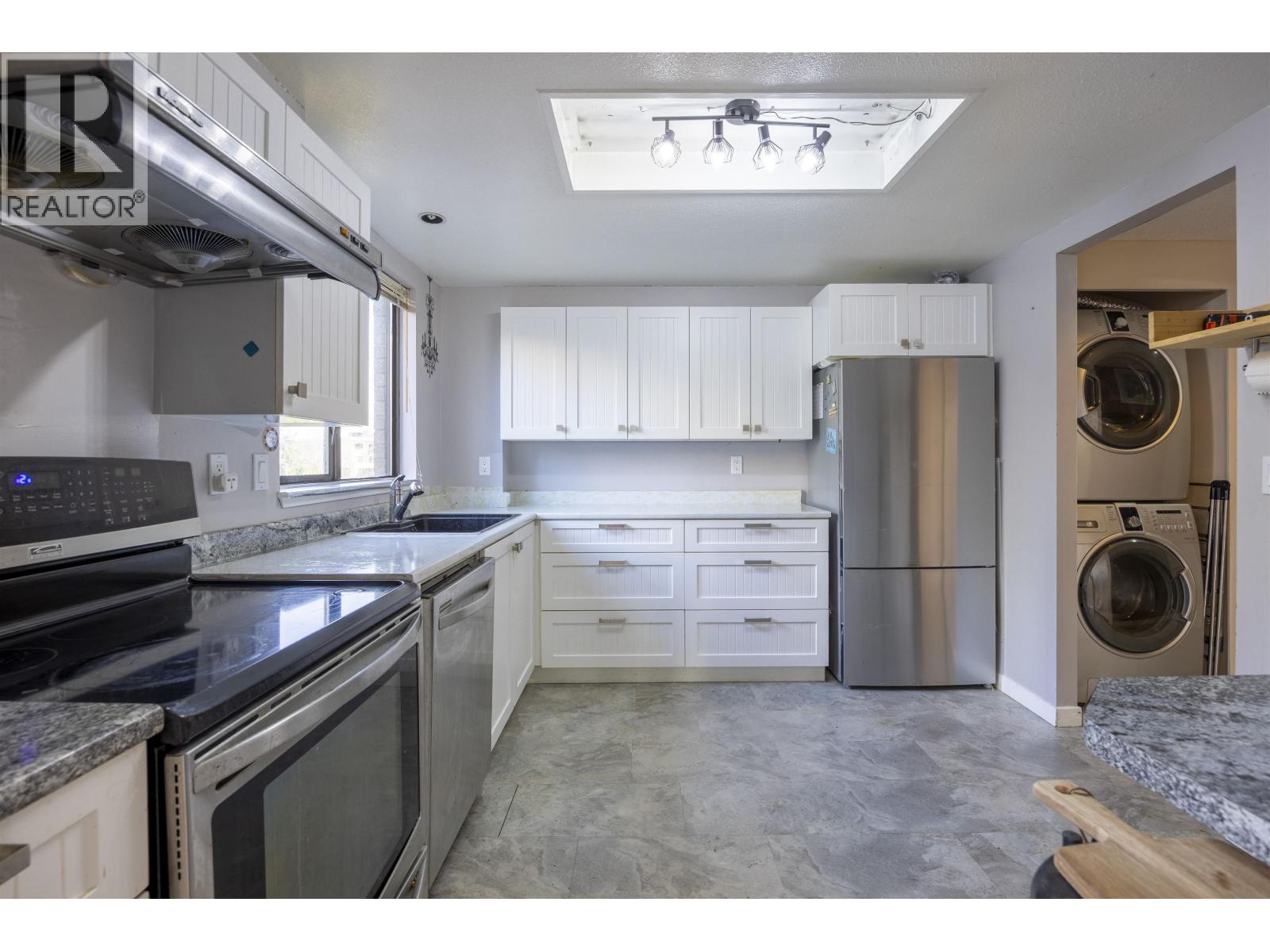 502 6282 Kathleen Avenue, Burnaby, British Columbia  V5H 4J4 - Photo 9 - R3106825