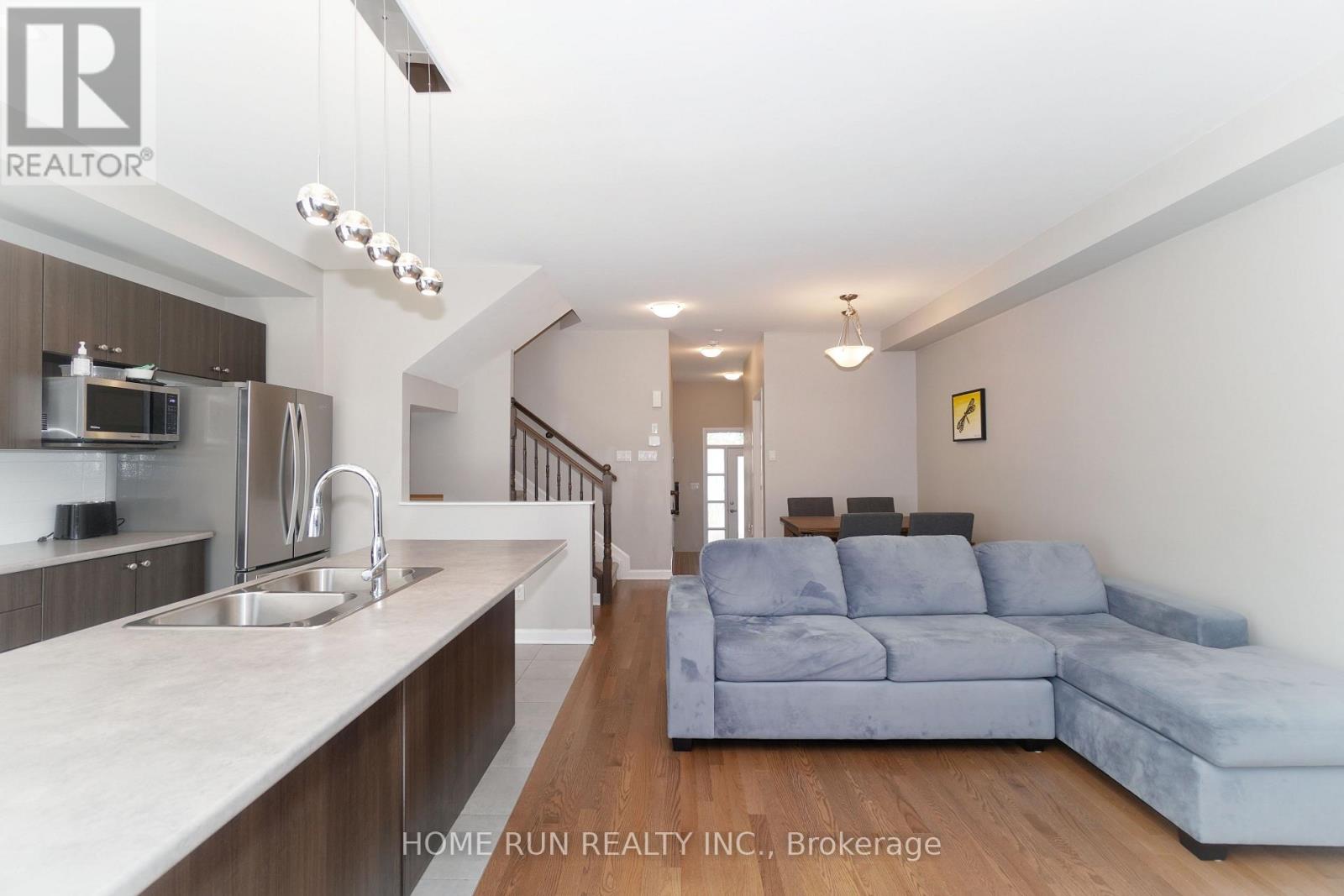 422 Kayak Street, Ottawa, Ontario  K2J 6P3 - Photo 10 - X12987950